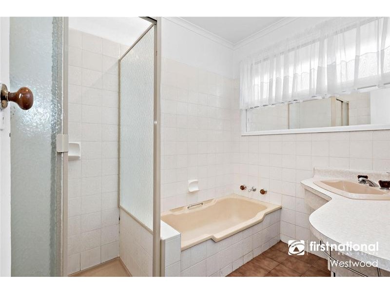 3 Elizabeth Avenue, Werribee VIC 3030