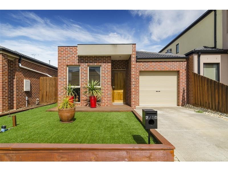 2/10 Halladale Street, Wyndham Vale VIC 3024