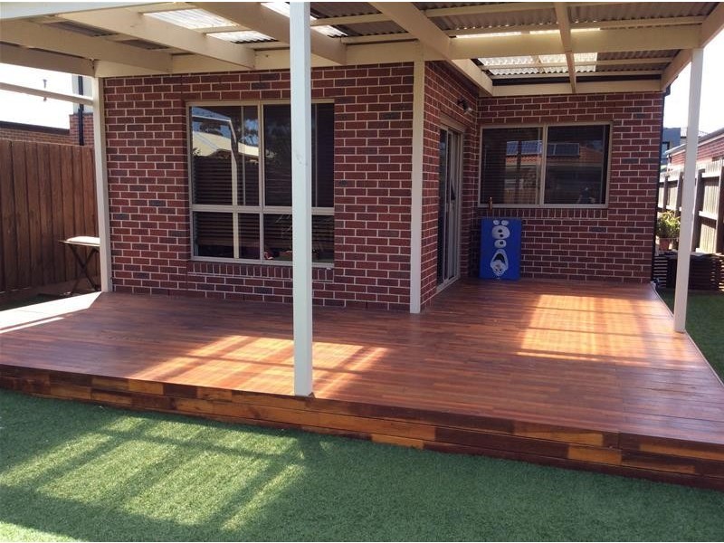 2/10 Halladale Street, Wyndham Vale VIC 3024