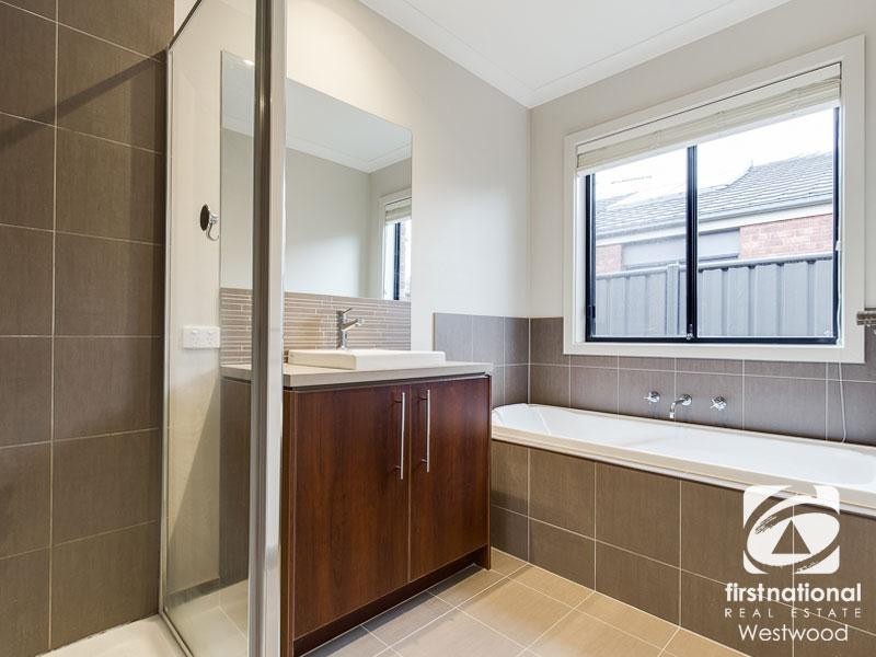 51 Minindee Road, Wyndham Vale VIC 3024