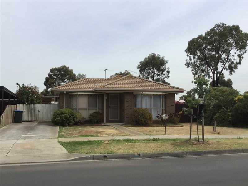 24 Niagara Way, Werribee VIC 3030