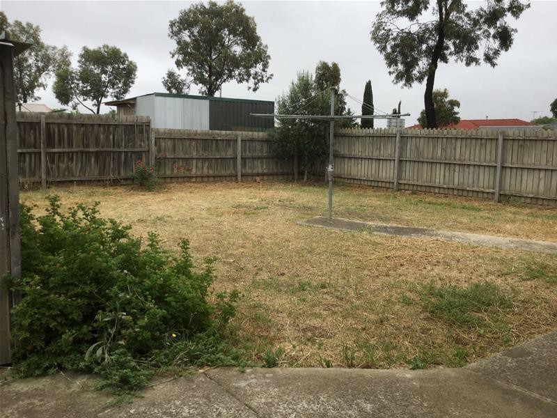 24 Niagara Way, Werribee VIC 3030