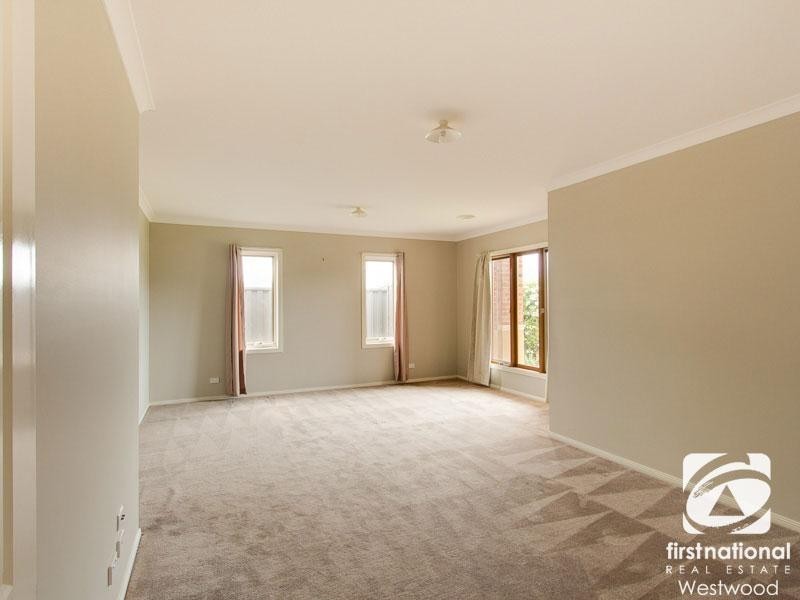 4 Bold Mews, Wyndham Vale VIC 3024