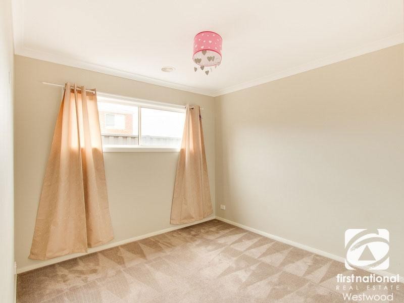 4 Bold Mews, Wyndham Vale VIC 3024