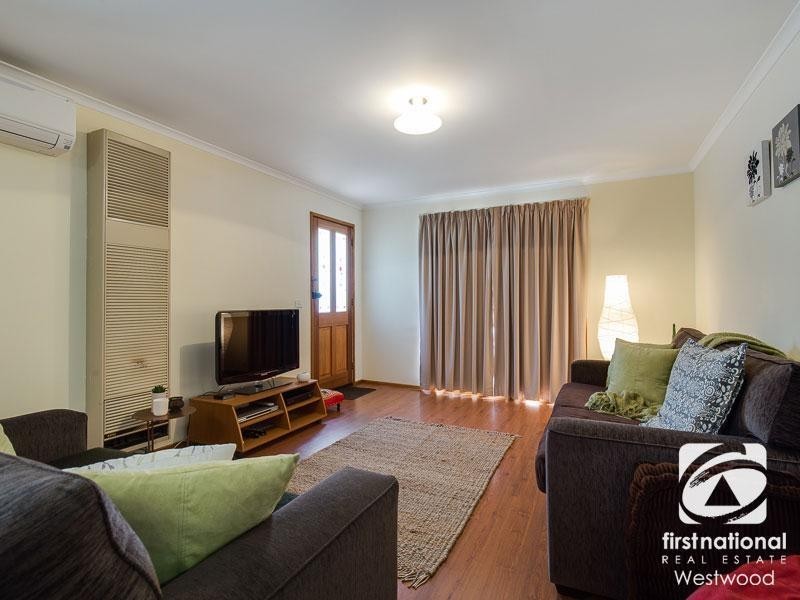2/38 Julier Crescent, Hoppers Crossing VIC 3029