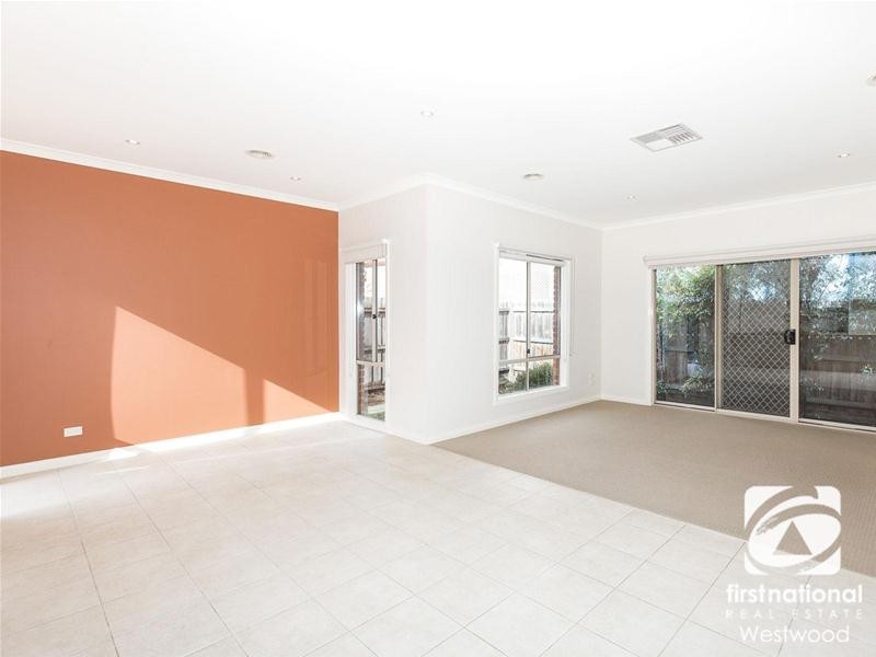 6 Stokes Court, Point Cook VIC 3030