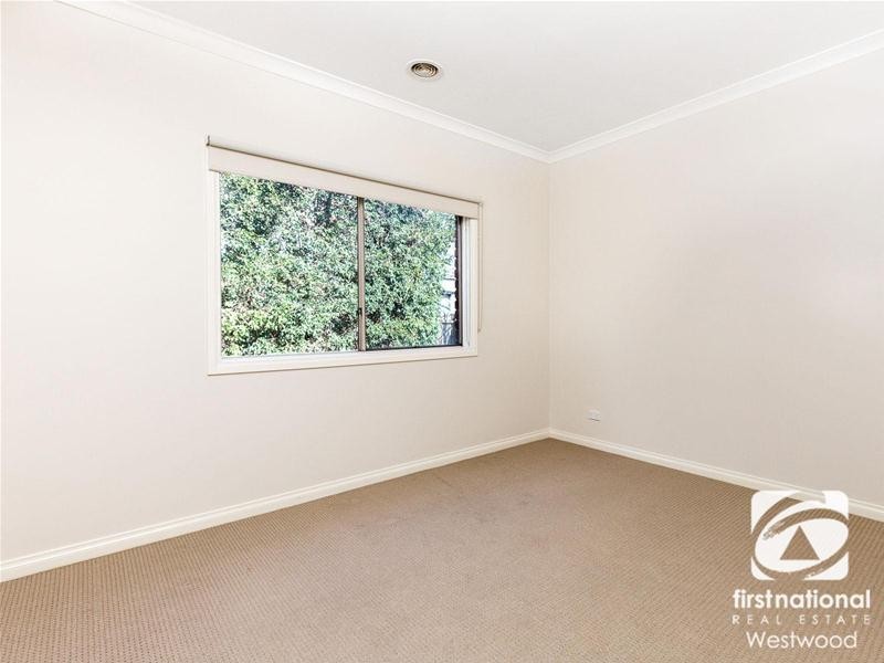 6 Stokes Court, Point Cook VIC 3030