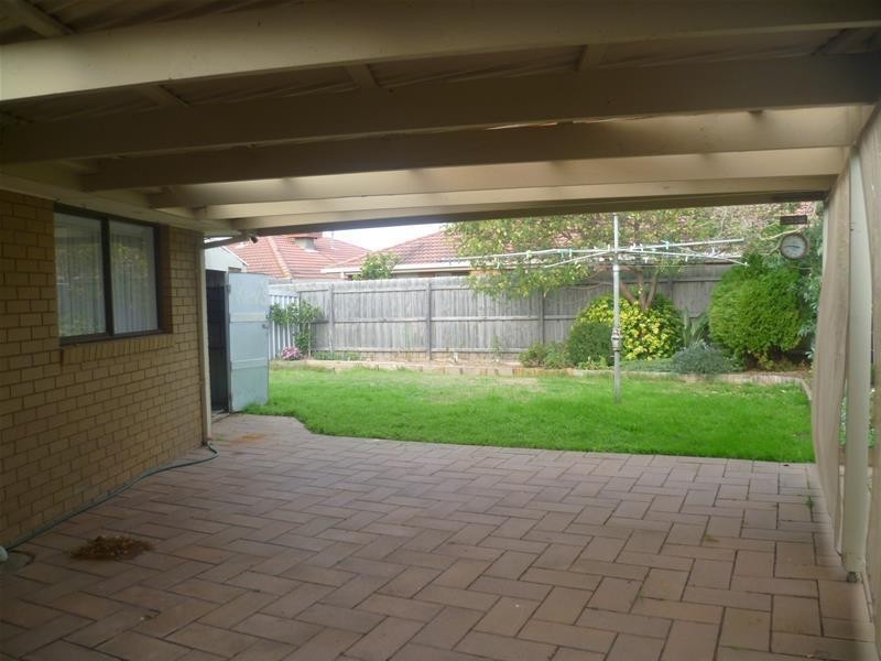 4 Tamarind  Crescent, Werribee VIC 3030