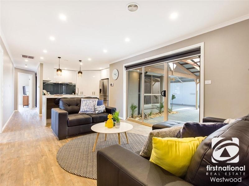 10 Dalvista Court, Werribee VIC 3030