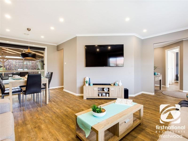 10 Dalvista Court, Werribee VIC 3030