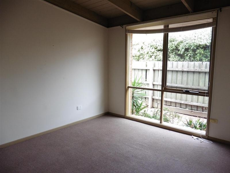 2 Lorena Close, Hoppers Crossing VIC 3029