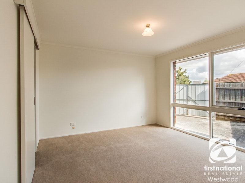 13 Sanderling Street, Werribee VIC 3030