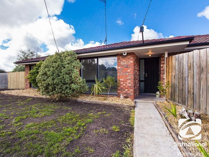 13 Sanderling Street, Werribee VIC 3030