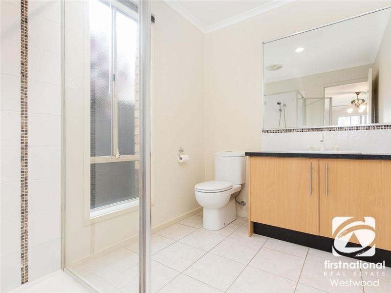 13 Yarra Gum Road, Wyndham Vale VIC 3024