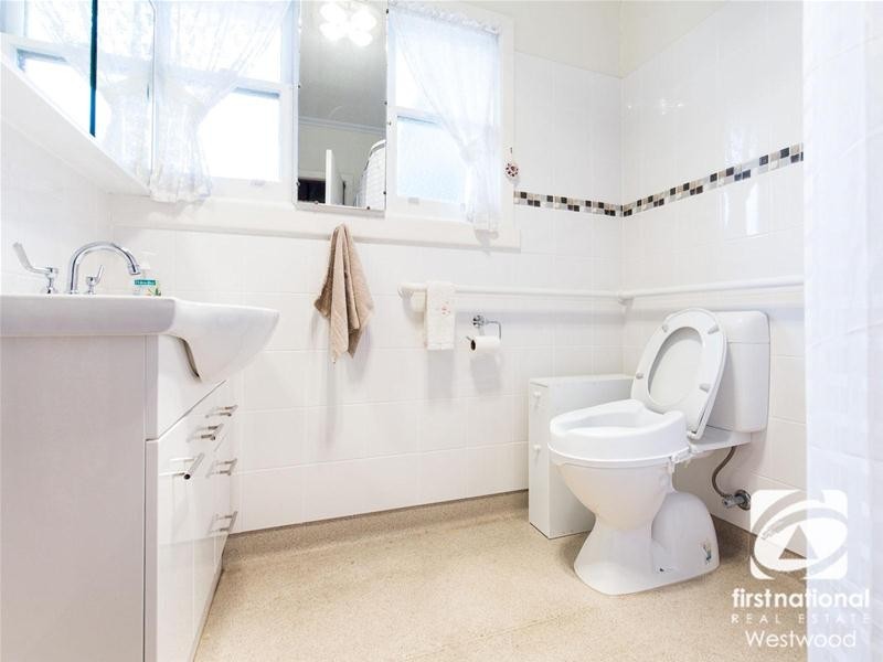 54 Margaret Street, Werribee VIC 3030