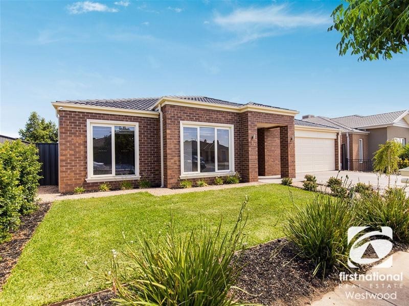 35 Kingbird Avenue, Tarneit VIC 3029
