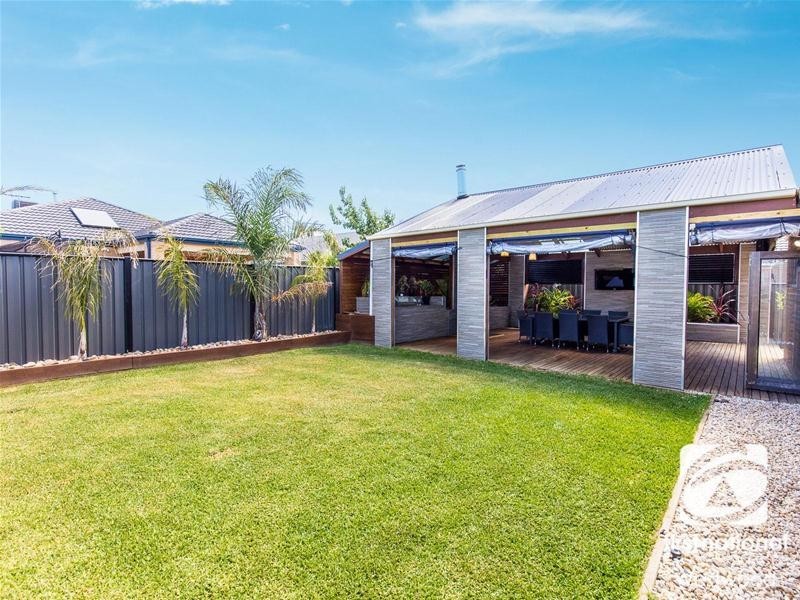 35 Kingbird Avenue, Tarneit VIC 3029