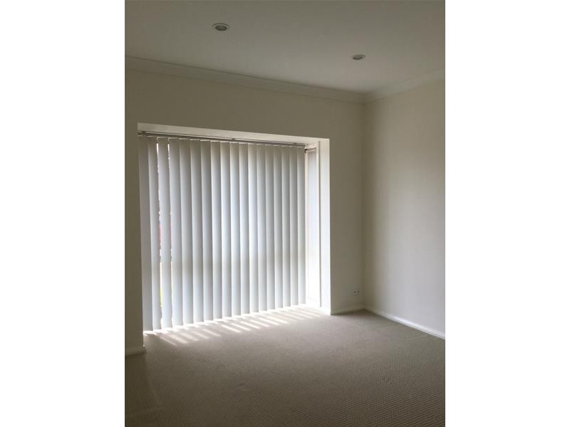 18 Quarbing Street, Werribee VIC 3030