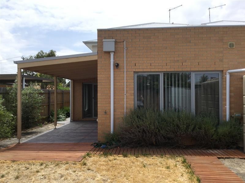 18 Quarbing Street, Werribee VIC 3030