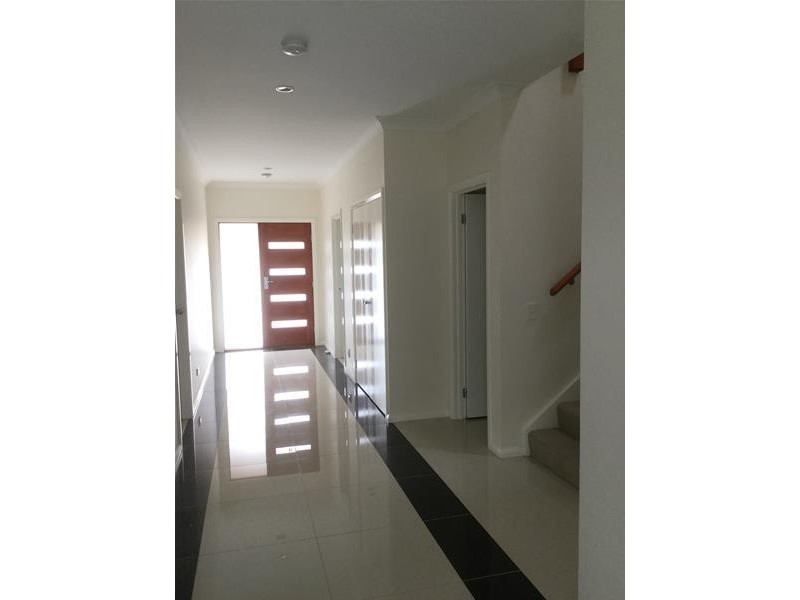 18 Quarbing Street, Werribee VIC 3030