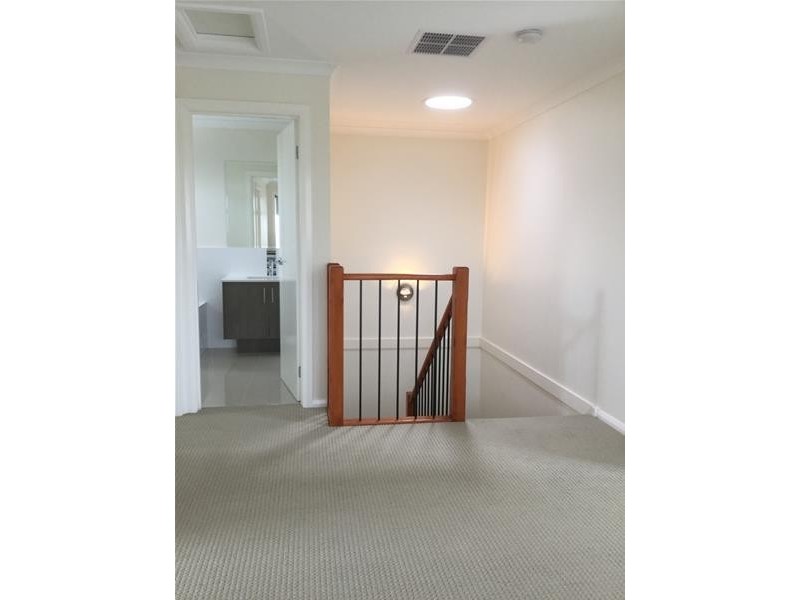 18 Quarbing Street, Werribee VIC 3030