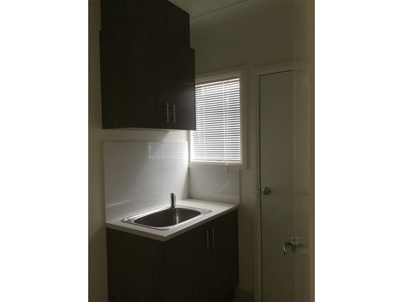 18 Quarbing Street, Werribee VIC 3030