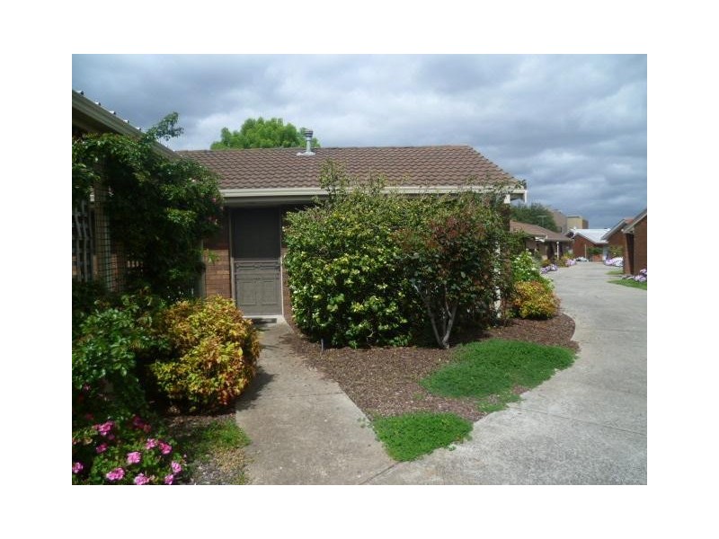 4/42 Market Road, Werribee VIC 3030