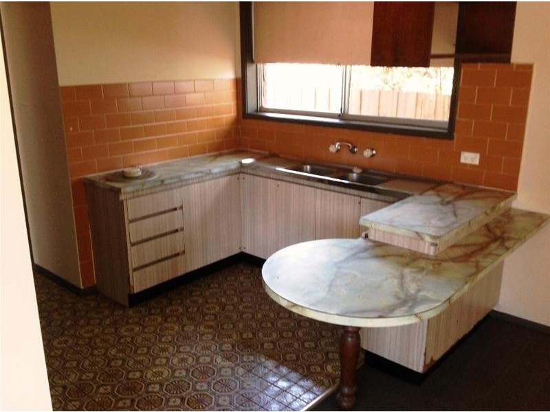 1/4 Nebo Court, Werribee VIC 3030