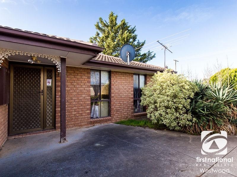 2 Westbourne Drive, Wyndham Vale VIC 3024