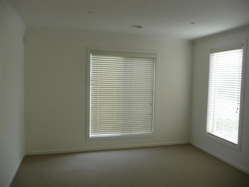 1 Balladong Crescent, Tarneit VIC 3029