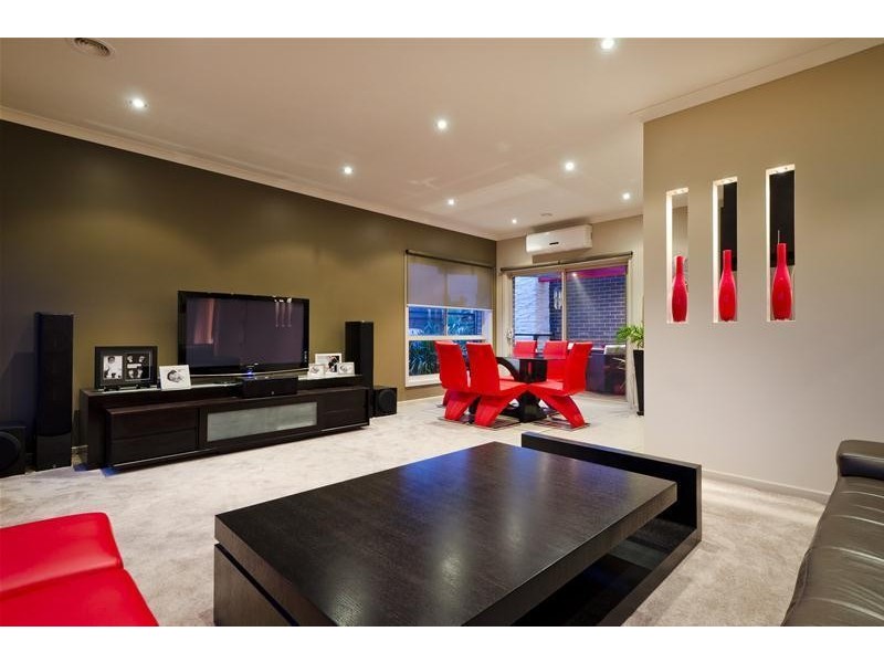 54 Finchley Park Crescent, Tarneit VIC 3029