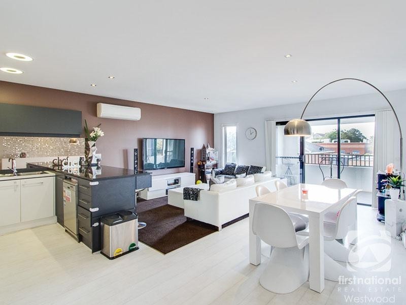 7 Gladstone Place, Werribee VIC 3030