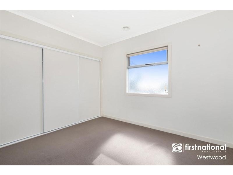 14 Picton Lane, Point Cook VIC 3030