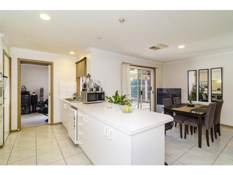 57 Wilmington Avenue, Hoppers Crossing VIC 3029