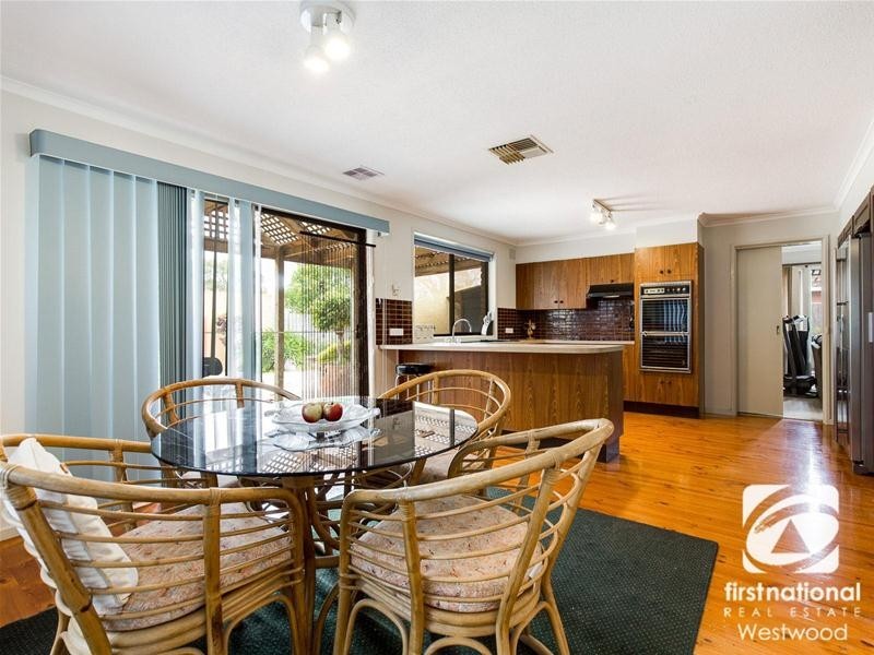 36 Woodville Park Drive, Hoppers Crossing VIC 3029