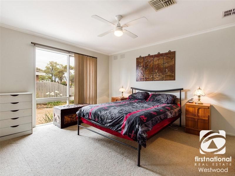36 Woodville Park Drive, Hoppers Crossing VIC 3029