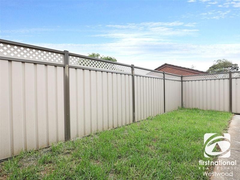 3/5 Glenluss Street, Werribee VIC 3030