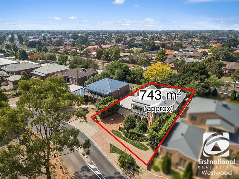 12 River Park Court, Werribee VIC 3030