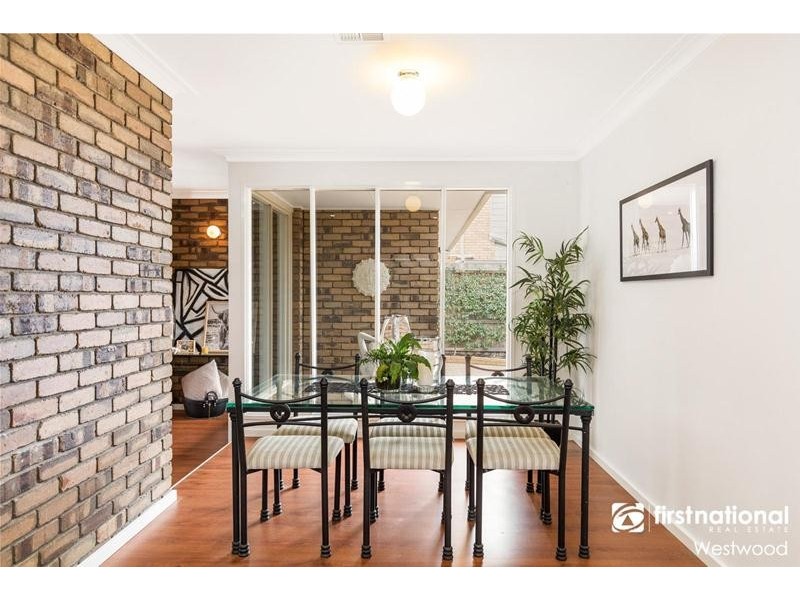 23 Outlook Drive, Werribee VIC 3030