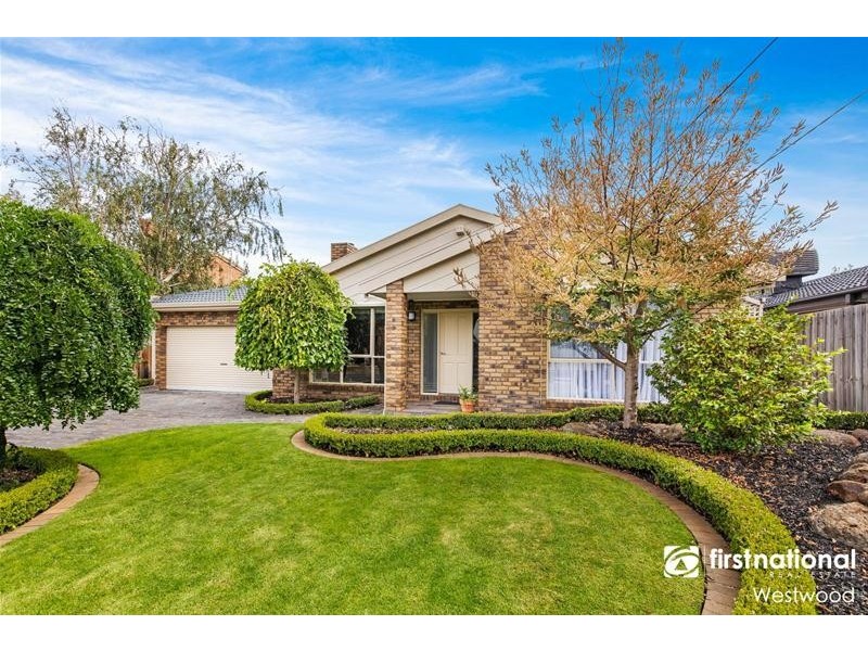 23 Outlook Drive, Werribee VIC 3030