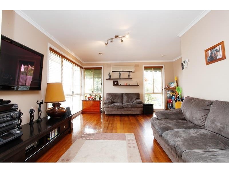 23 Clitheroe Drive, Wyndham Vale VIC 3024