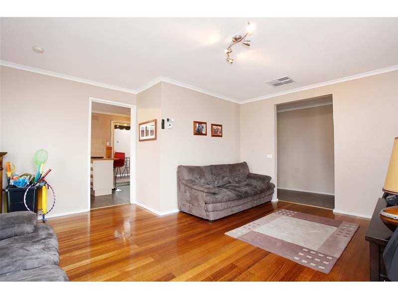 23 Clitheroe Drive, Wyndham Vale VIC 3024