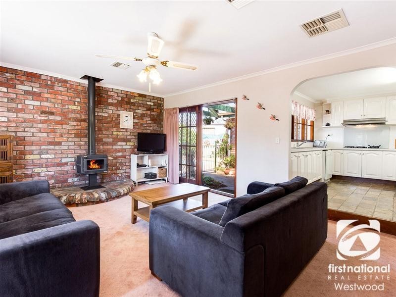 8 St Anns Court, Hoppers Crossing VIC 3029