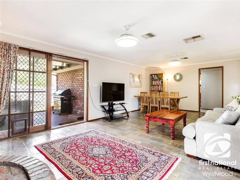 8 St Anns Court, Hoppers Crossing VIC 3029