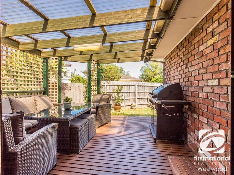 8 St Anns Court, Hoppers Crossing VIC 3029