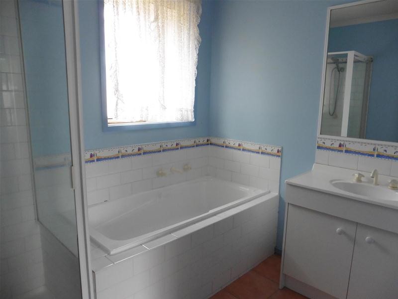 6 Chardonnay Place, Hoppers Crossing VIC 3029