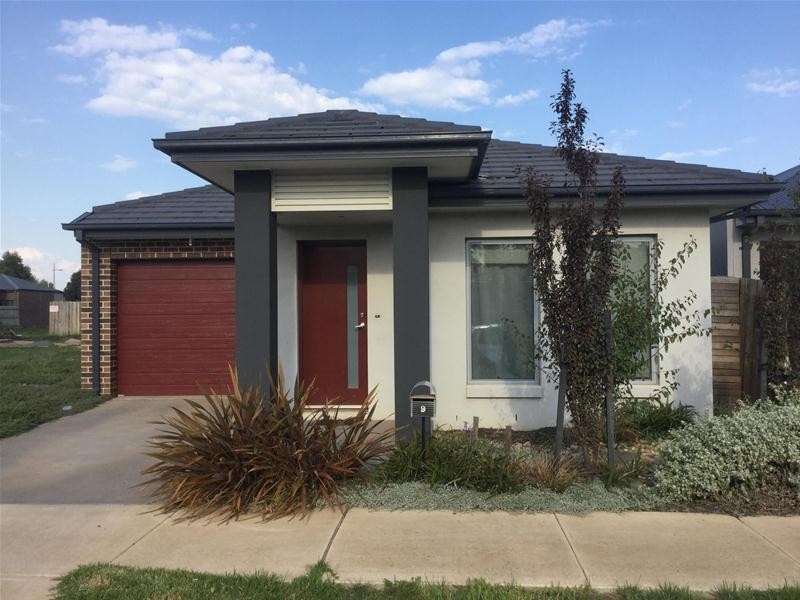 9 Canopy Way, Werribee VIC 3030