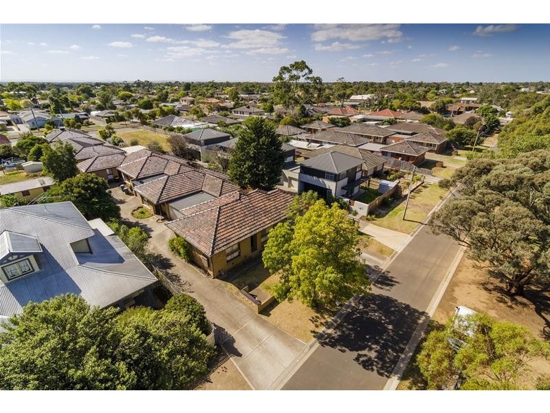 1-4/16 Parker Street, Werribee VIC 3030