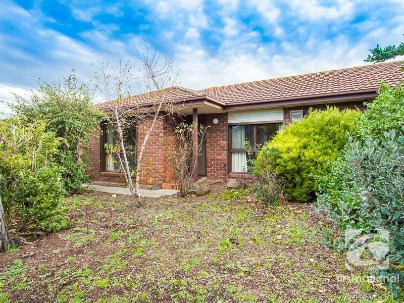 2/1 Mitta Court, Werribee VIC 3030