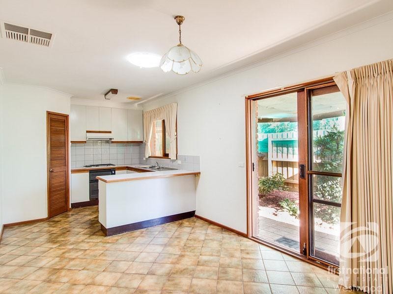 2/1 Mitta Court, Werribee VIC 3030